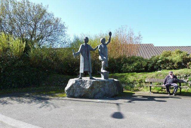 Memorial on the B3293 south-west of St.  Keverne village centre