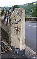 Guidestone at Lee Wood Road / Heptonstall Road junction