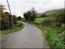 R8122 : Road between Anglesborough and Boolanlisheen(Anglesborough) by Peter Wood