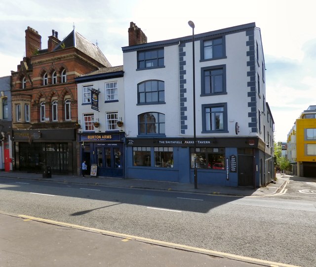 Three venues on Swan Street © Gerald England ccbysa/2.0 Geograph