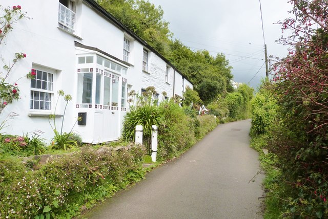 Whitewashed cottages, Helford, Cornwall