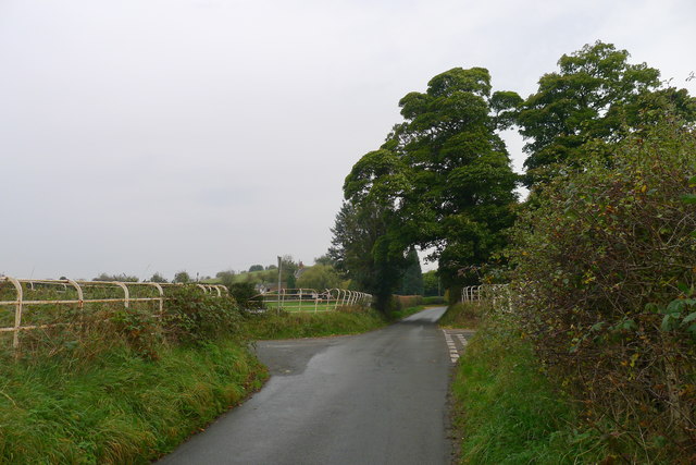 Cross Roads on Old Road