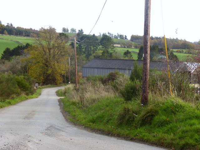 Minor road SE towards Milltown of Learney and Pitmedden