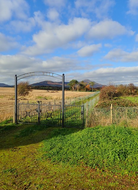 The entrance to Lady Well, Templetown
