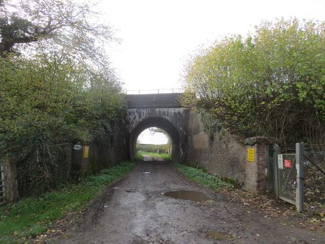 Railway Bridge, Ryelands farm