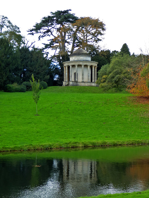 Stowe Landscape Gardens - Temple of Ancient Virtue