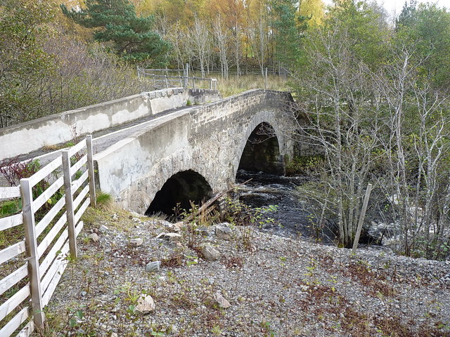 The old bridge over the Gourag
