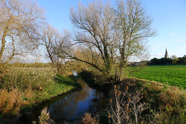 The East Glen River flowing past Braceborough