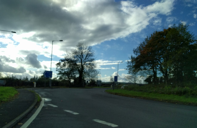 Approaching a roundabout on the A40, near Raglan
