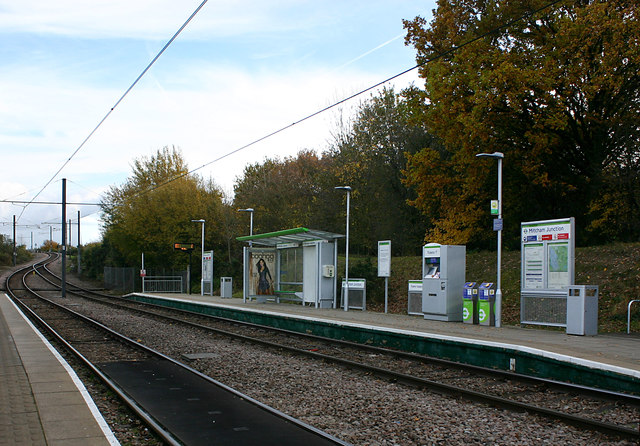 Tramlink platform at Mitcham Junction