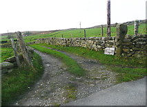 SE0028 : Wadsworth FP73 on the driveway to Little Rundell Farm at Dick Ing by Humphrey Bolton