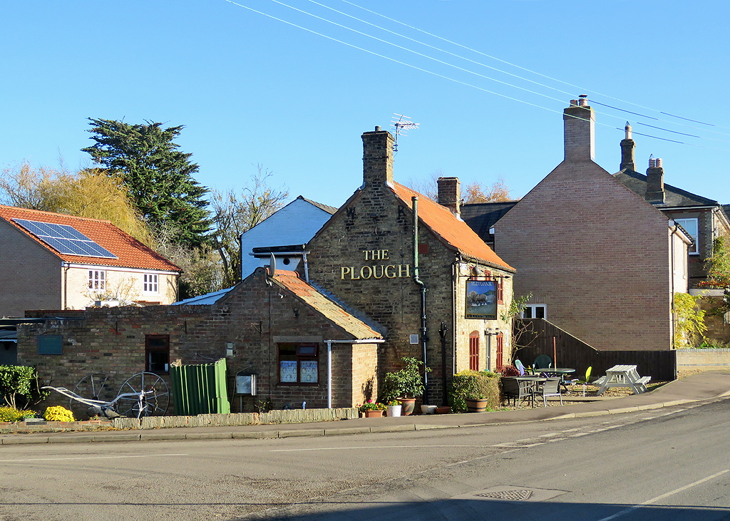 Little Downham: The Plough © John Sutton :: Geograph Britain and Ireland