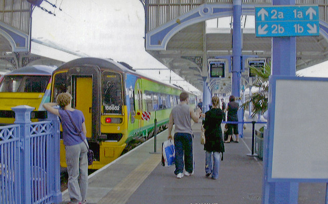 Norwich station, scene at the barriers 2006