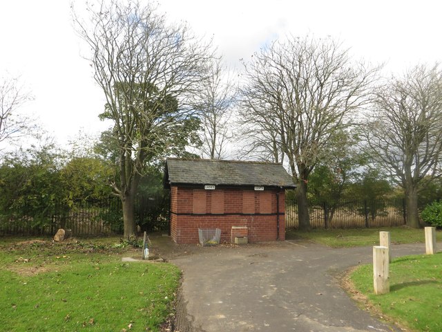 Toilets, Dudley Cemetery