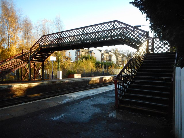 Footbridge, Giffnock railway station