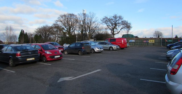 Sunnydale Garden Centre main car park,... © Jaggery cc-by-sa/2.0 ...