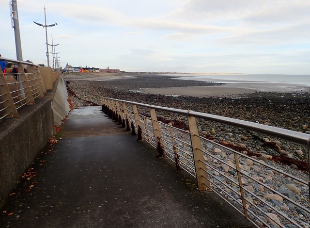Walkway down to the beach at the southern end of Newcastle's Promenade