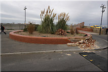 TA3009 : Roundabout on North Promenade, Cleethorpes by Ian S