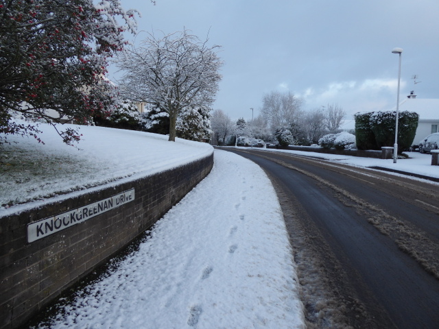 Snow along Knockgreenan Drive, Omagh