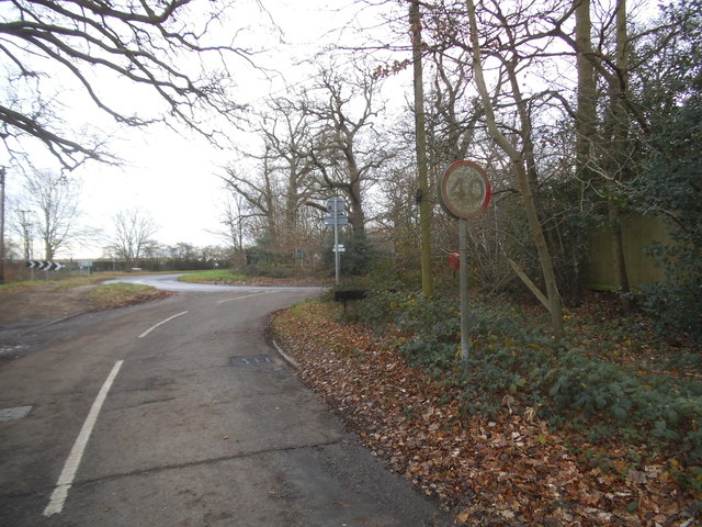 Alderbourne Lane at the junction of Fulmer Common Road