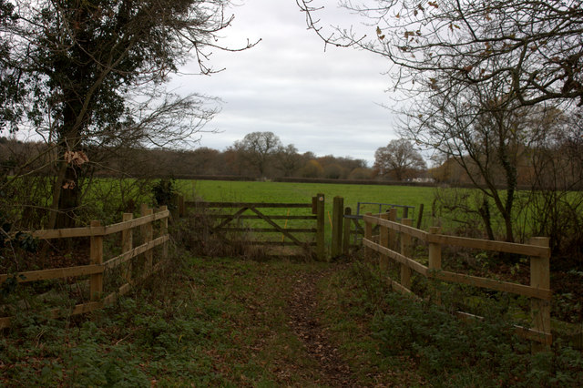 Gate to footpath off cycle route 45