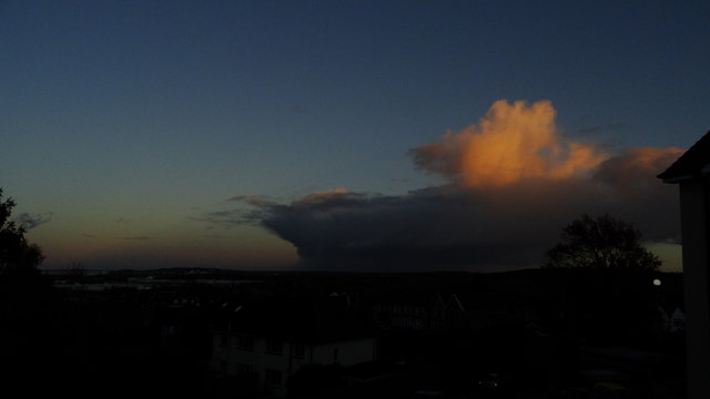 Evening shower clouds passing S of Bath as seen from Slade Rd, Portishead
