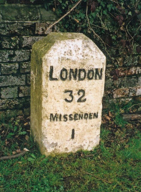 Old Milestone by the A413, north of Great Missenden