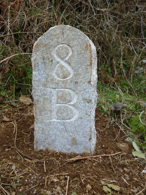 Replica Milestone by the B3266, east of Michaelstow
