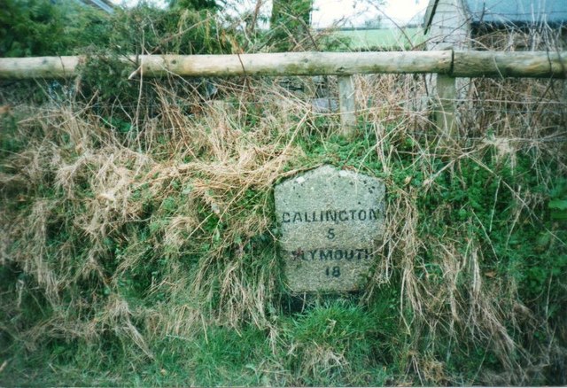 Old Milestone by the B3257, north west of Kersbrook Cross