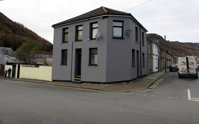 Grey house on a Tynewydd corner