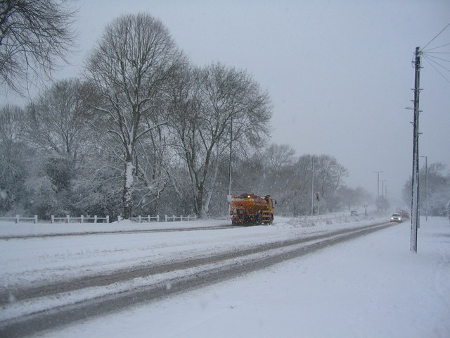 Gritter on the A45