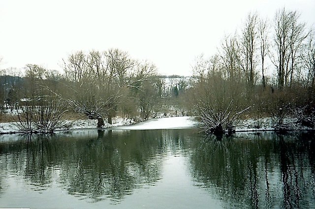 River Thames backwater Goring