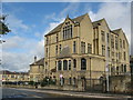 Byron Halls Apartments, Barkerend Road