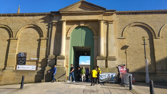Entrance into the Piece Hall from Square / Hatters Fold