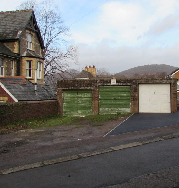 Three Lockup Garages Fosterville C Jaggery Cc By Sa 2 0