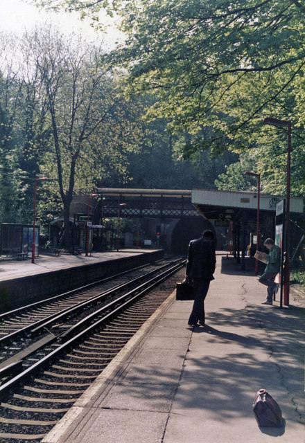 Sydenham Hill station and Penge Tunnel, 1986