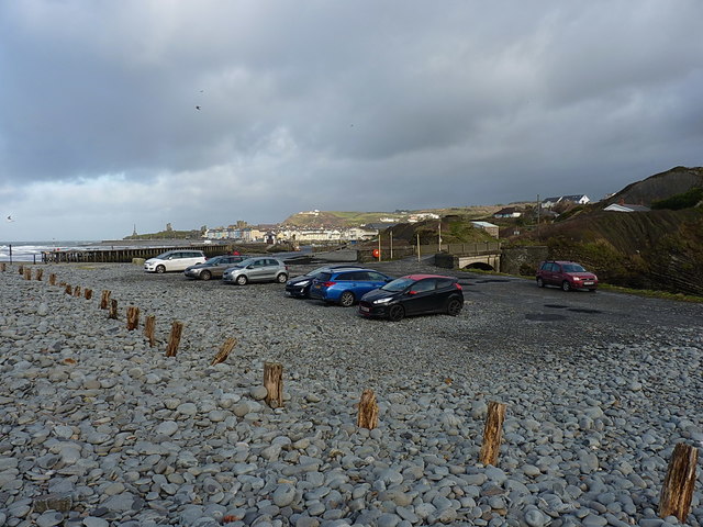 Rough carpark just south of Aberystwyth harbour