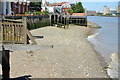 A river Thames beach