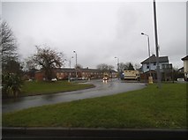 TQ3893 : Roundabout at the end of New Road, Chingford by David Howard