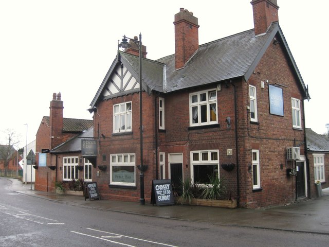 The Black Bull © Alex McGregor :: Geograph Britain and Ireland