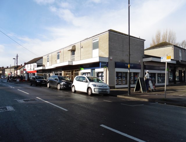 ely-high-street-john-sutton-cc-by-sa-2-0-geograph-britain-and-ireland