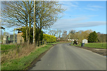 SU1257 : Road heading north by Falkner's Farm, North Newnton by Robin Webster