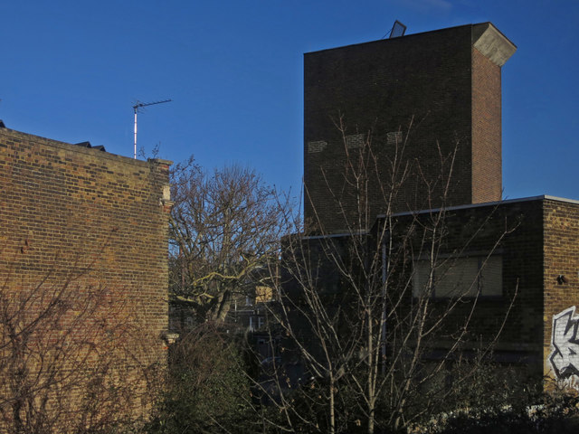 Victoria Line ventilation shaft, Pulross Road, SW9 (8)