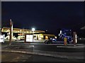 SP9223 : Petrol station on the A4146, Leighton Buzzard by David Howard