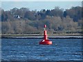 NS4173 : New red beacon in the Clyde by Lairich Rig
