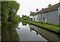 Canalside housing and pub near Stourport, Worcestershire