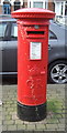 TA0728 : George V postbox on St George's Road, Hull by JThomas
