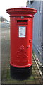 TA0727 : George V postbox on West Dock Street, Hull by JThomas