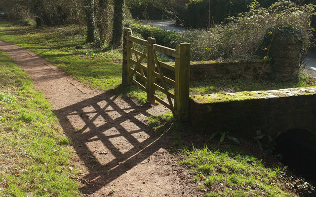 Gates by the path, Cockington