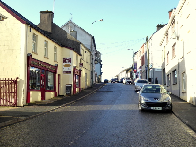 Main Street, Fintona © Kenneth Allen cc-by-sa/2.0 :: Geograph Ireland